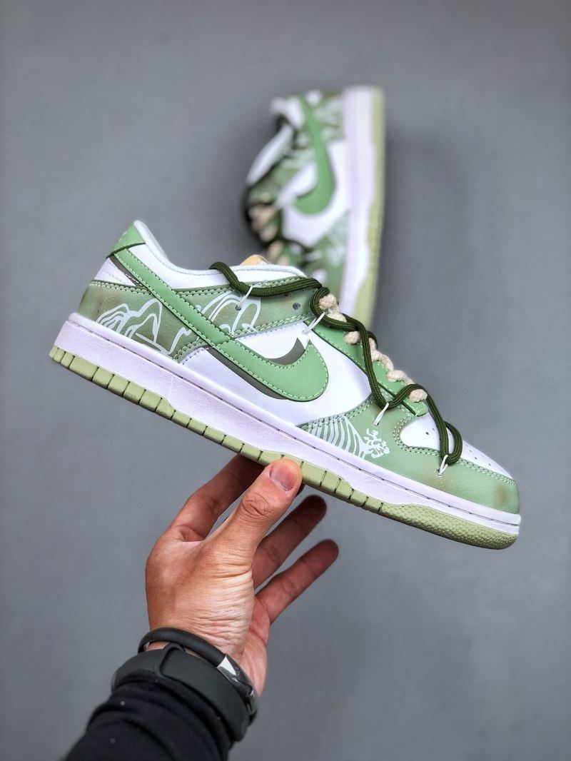 Nike Dunk Shoes